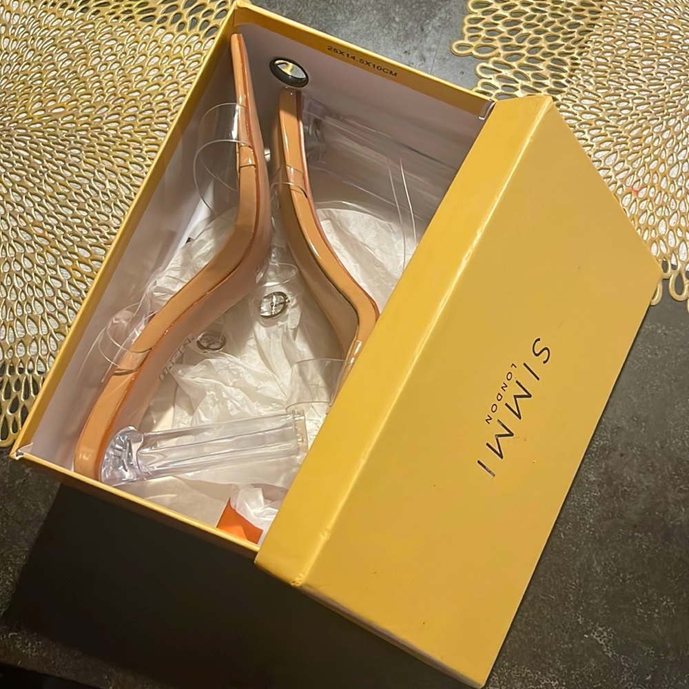 👡👡 Simmi London Clear/Nude Strapped Hills 👡👡